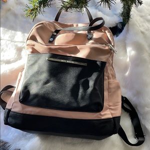 STEVE MADDEN pink backpack